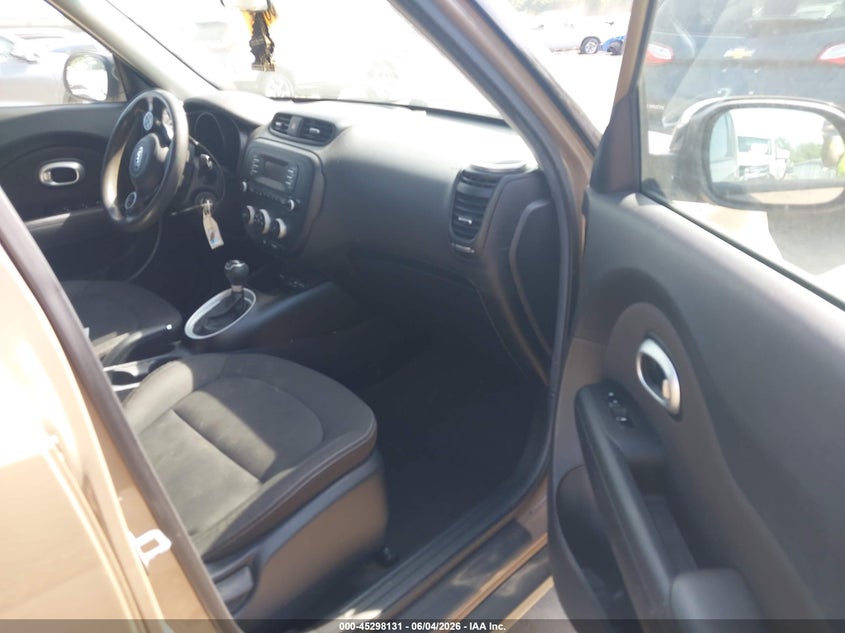 2015 Kia Soul VIN KNDJN2A21F7167985 IAAI salvage auction — THEFT, Salvage Title, sold $600 on 2026-07-16 (photo 5)