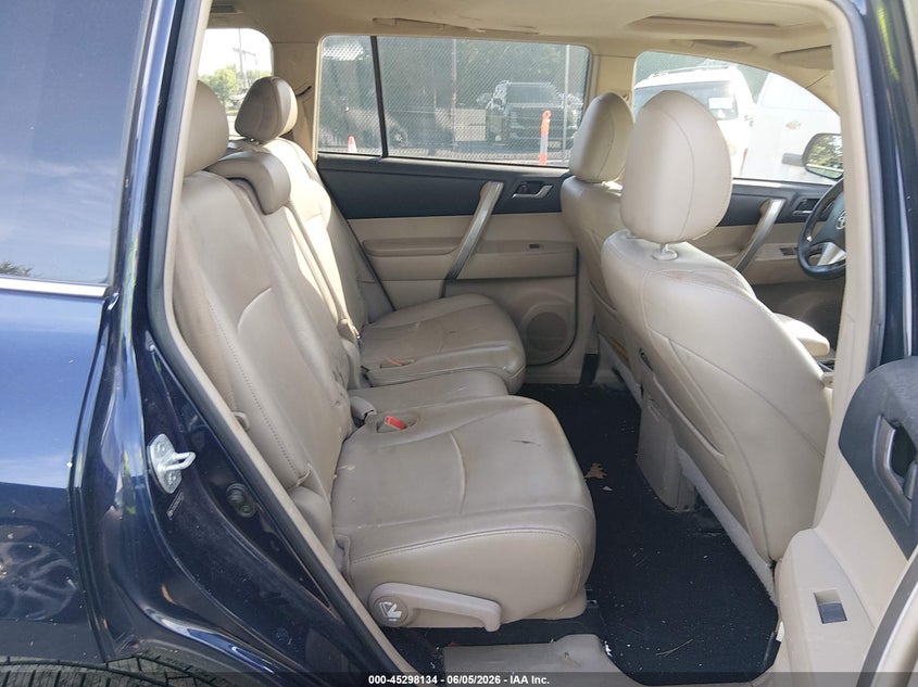 2012 Toyota Highlander VIN 5TDZK3EH6CS087129 IAAI salvage auction — FRONT END, Salvage Title, sold $3,100 on 2026-07-10 (photo 8)