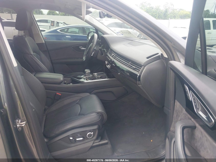 2019 Audi Q7 VIN WA1VAAF7XKD015141 IAAI salvage auction — REAR END, Original (Texas), sold $13,200 on 2026-07-31 (photo 5)
