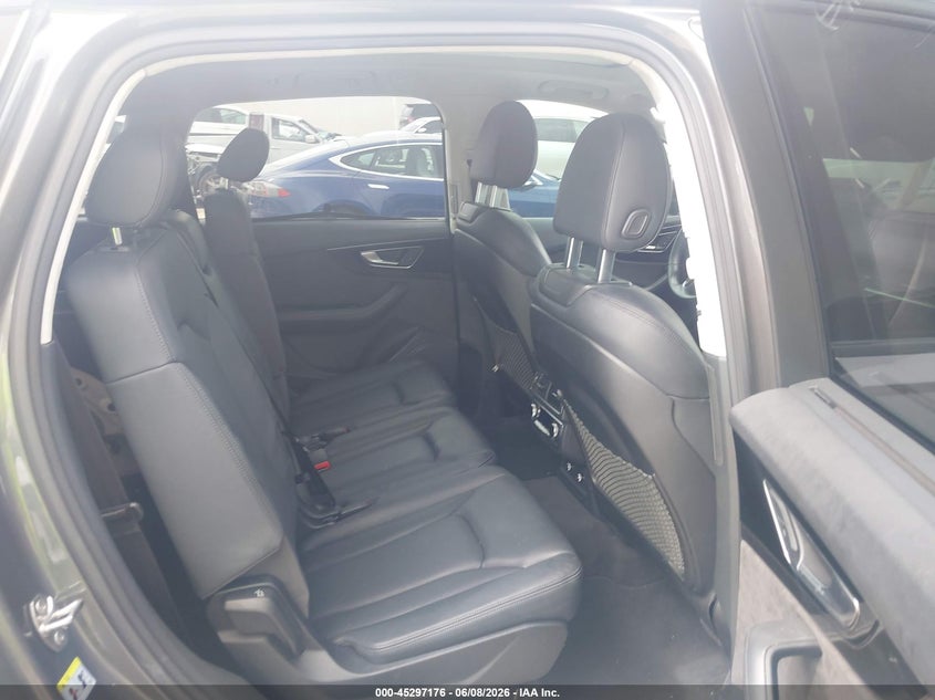 2019 Audi Q7 VIN WA1VAAF7XKD015141 IAAI salvage auction — REAR END, Original (Texas), sold $13,200 on 2026-07-31 (photo 8)