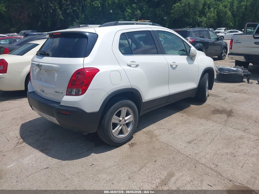 2015 Chevrolet Trax VIN KL7CJLSB8FB230048 IAAI salvage auction — LEFT FRONT, Salvage Title, sold $950 on 2026-07-08 (photo 4)