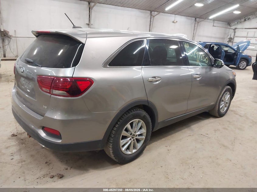 2019 Kia Sorento VIN 5XYPGDA57KG482345 IAAI salvage auction — FRONT END, Salvage (Texas), sold $25 on 2026-07-30 (photo 4)