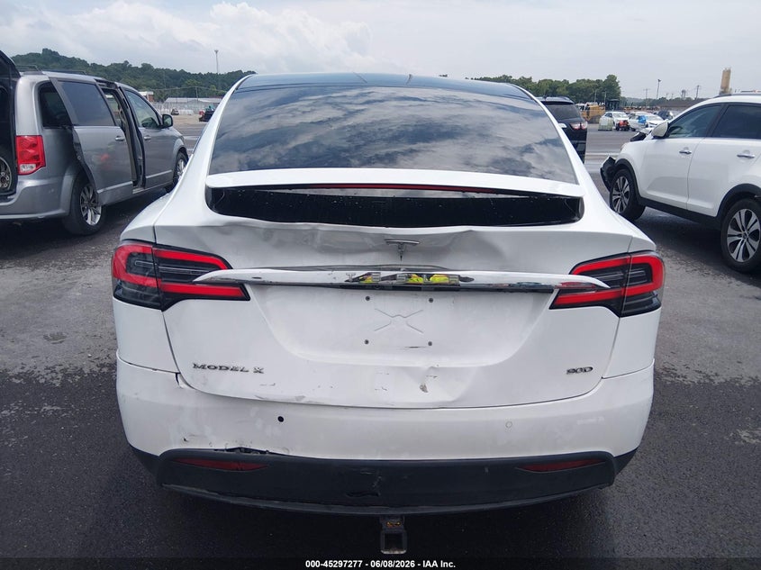 2017 Tesla Model x VIN 5YJXCBE27HF024899 IAAI salvage auction — REAR END, Salvage Title, sold $8,700 on 2026-07-20 (photo 6)