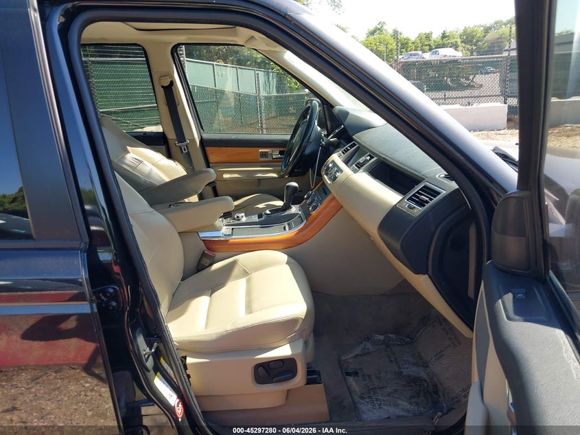 2011 Land rover Range rover sport VIN SALSF2D45BA265972 IAAI salvage auction — NORMAL WEAR, Salvage (Texas), sold $625 on 2026-08-29 (photo 5)