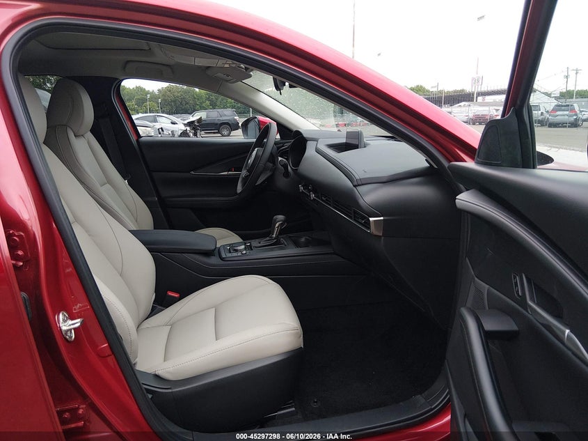 2026 Mazda Cx-30 VIN 3MVDMBCL5TM134171 IAAI salvage auction — FRONT END, Salvage Title, sold $7,100 on 2026-08-24 (photo 5)