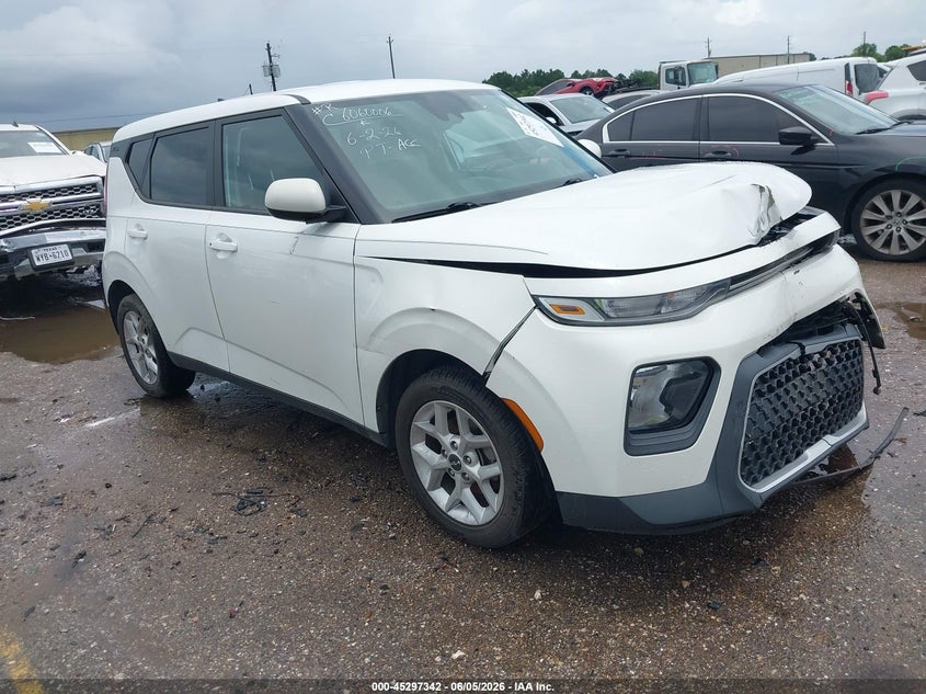 2022 Kia Soul VIN KNDJ23AU1N7151140 IAAI salvage auction — FRONT END, Salvage Title, sold $1,550 on 2026-07-22 (photo 1)