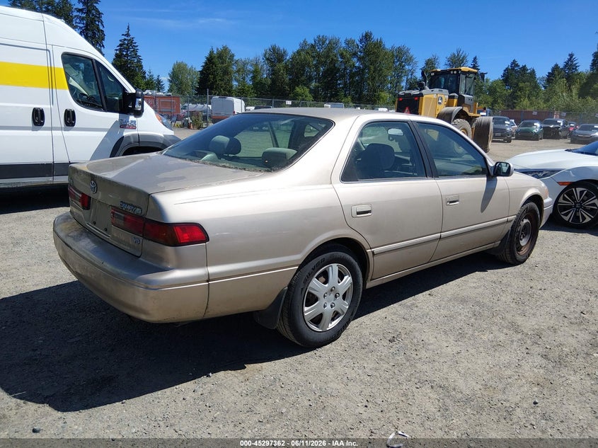 1997 Toyota Camry VIN JT2BF22KXV0081123 IAAI salvage auction — NORMAL WEAR, Clear (Washington), sold $300 on 2026-07-15 (photo 4)
