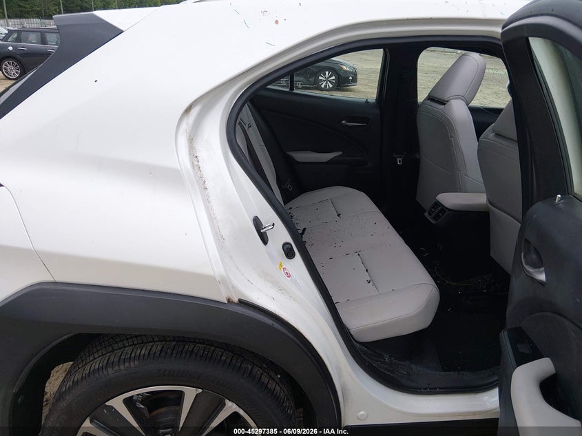 2019 Lexus Ux VIN JTHU9JBH5K2004826 IAAI salvage auction — ROOF, Salvage (Georgia), sold $8,100 on 2026-07-22 (photo 8)