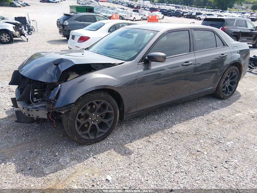 2019 Chrysler 300 VIN 2C3CCABG4KH708193 IAAI salvage auction — FRONT END, Salvage (Kentucky), sold $1,950 on 2026-07-26 (photo 2)