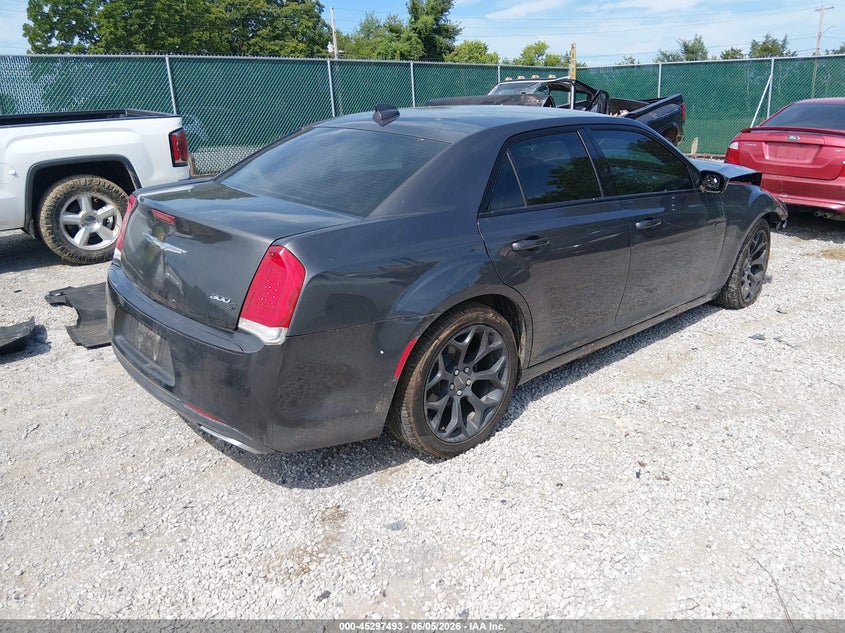 2019 Chrysler 300 VIN 2C3CCABG4KH708193 IAAI salvage auction — FRONT END, Salvage (Kentucky), sold $1,950 on 2026-07-26 (photo 4)