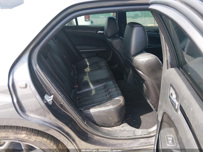 2019 Chrysler 300 VIN 2C3CCABG4KH708193 IAAI salvage auction — FRONT END, Salvage (Kentucky), sold $1,950 on 2026-07-26 (photo 8)