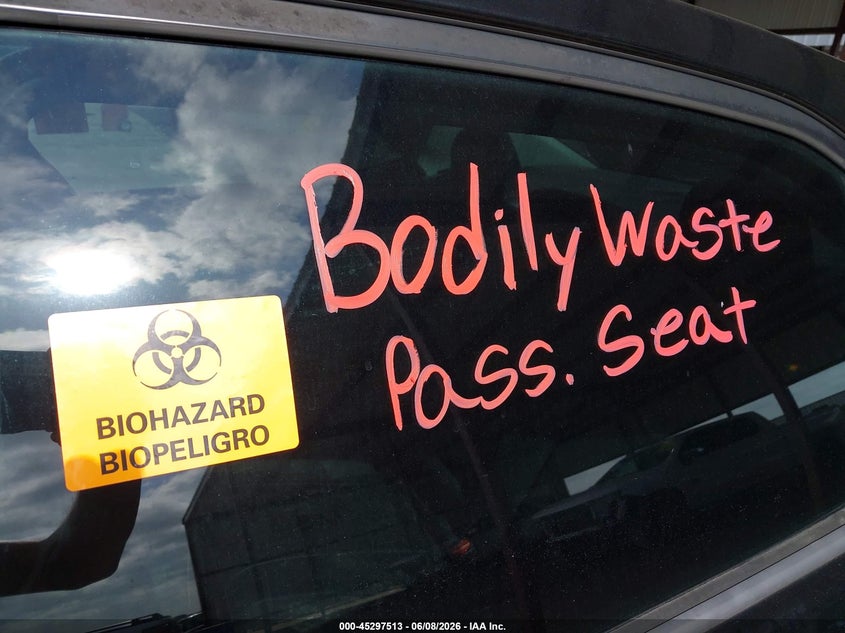2019 Toyota Corolla VIN 5YFBURHE3KP948001 IAAI salvage auction — BIOHAZARD/CHEMICAL, Salvage Title, sold $2,800 on 2026-07-18 (photo 6)