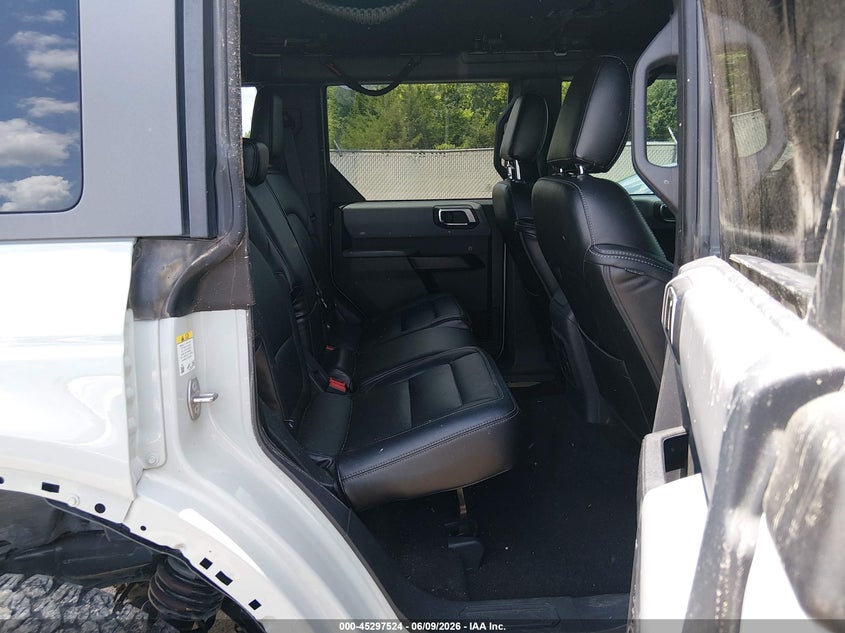 2021 Ford Bronco VIN 1FMDE5BH4MLB07149 IAAI salvage auction — RIGHT SIDE, Salvage Title, sold $14,700 on 2026-07-25 (photo 8)