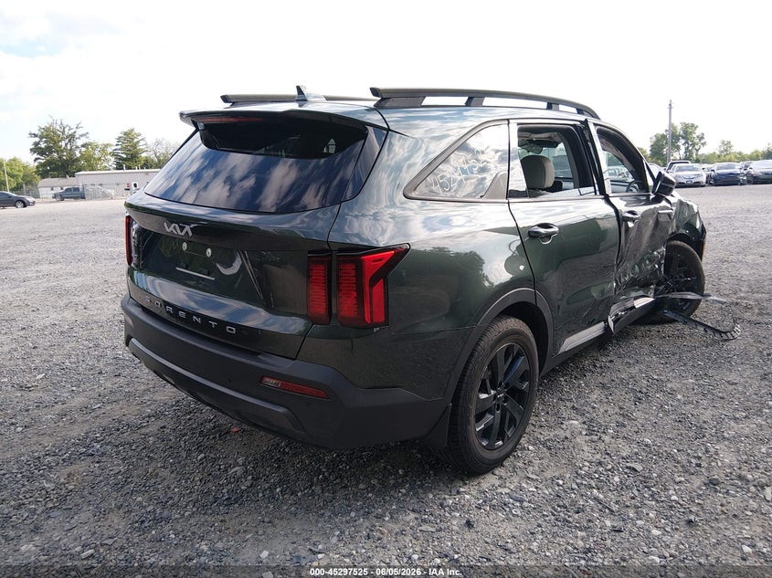 2022 Kia Sorento VIN 5XYRLDLC7NG139880 IAAI salvage auction — RIGHT SIDE, Salvage Title, sold $8,750 on 2026-07-07 (photo 4)