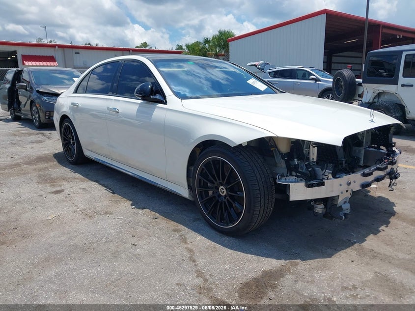 2023 Mercedes-benz S-klasse VIN W1K6G6DBXPA220776 IAAI salvage auction — FRONT END, Rebuildable (Florida), sold $20,400 on 2026-07-30 (photo 1)