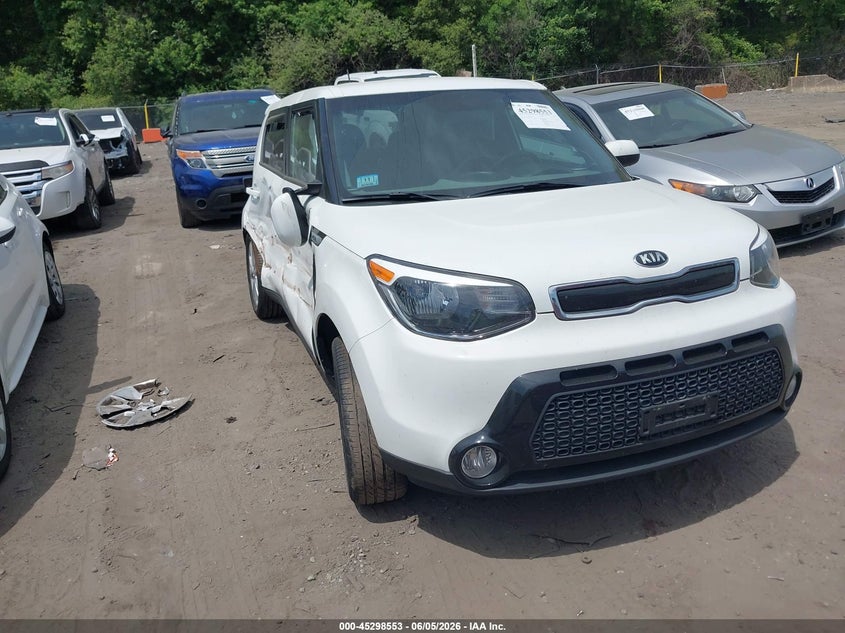 2016 Kia Soul VIN KNDJP3A58G7404368 IAAI salvage auction — LEFT & RIGHT, Clear (Massachusetts), sold $1,125 on 2026-07-14 (photo 1)