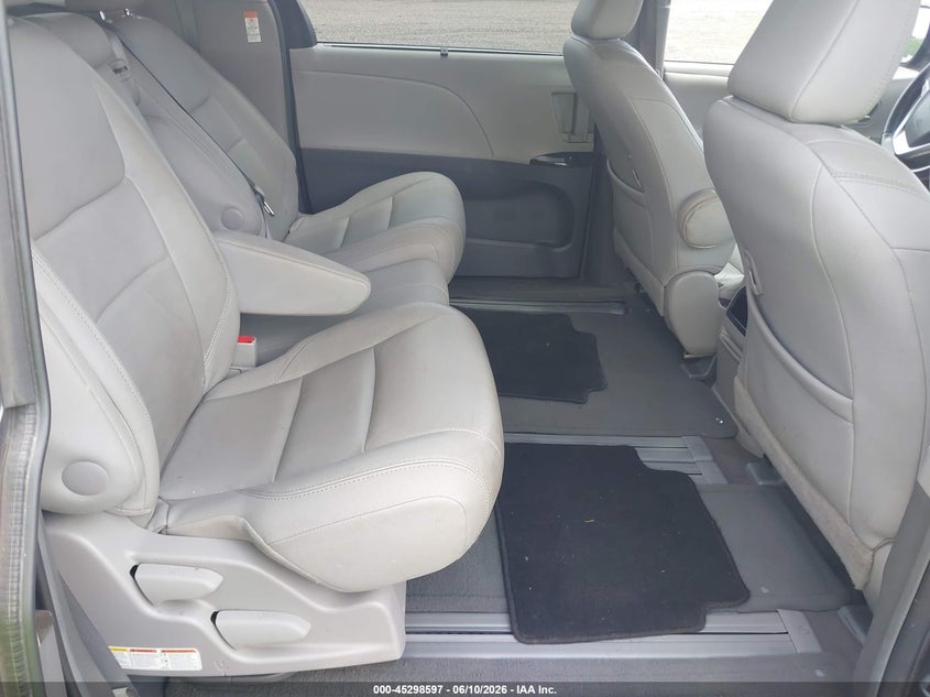 2015 Toyota Sienna VIN 5TDYK3DC6FS530420 IAAI salvage auction — MECHANICAL, Repossession Paperwork (North Carolina), sold $1,950 on 2026-07-14 (photo 8)