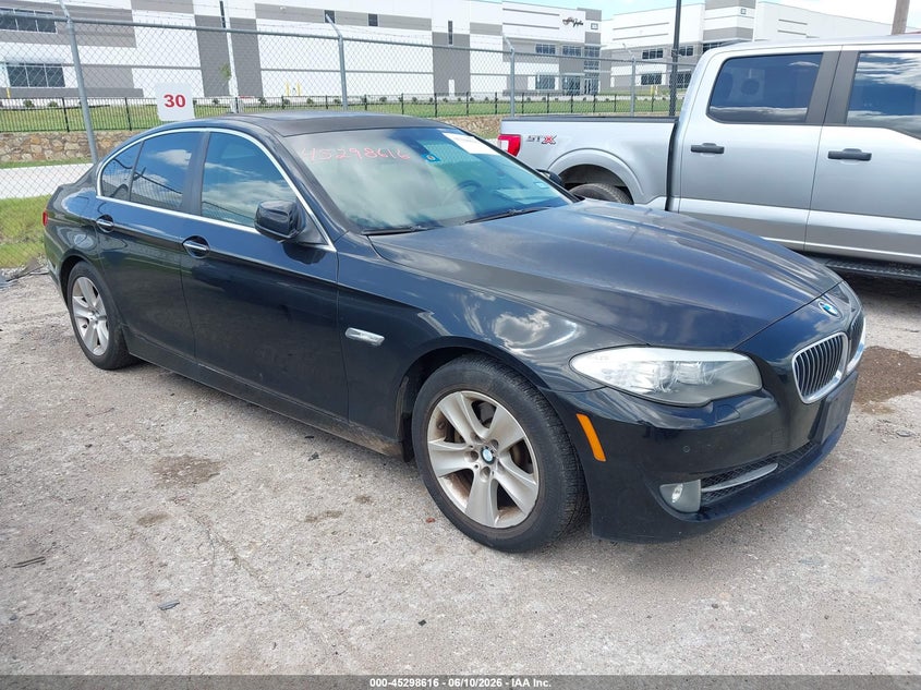 2012 BMW 5er VIN WBAXG5C55CDW24160 IAAI salvage auction — NORMAL WEAR, Original (Texas), sold $525 on 2026-07-10 (photo 1)