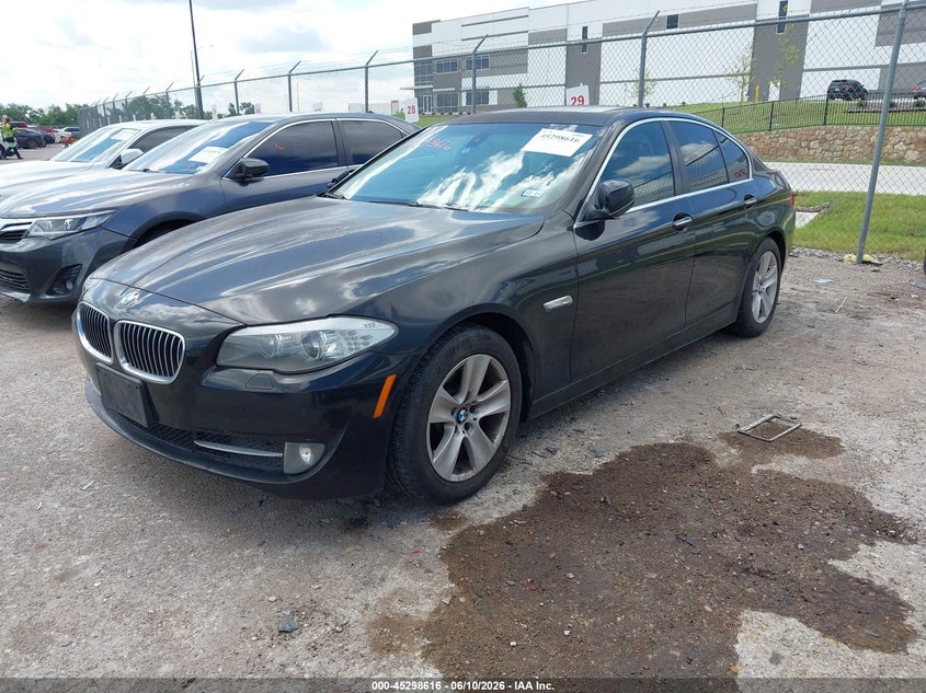2012 BMW 5er VIN WBAXG5C55CDW24160 IAAI salvage auction — NORMAL WEAR, Original (Texas), sold $525 on 2026-07-10 (photo 2)