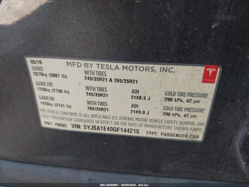 2016 Tesla Model s VIN 5YJSA1E40GF144215 IAAI salvage auction — FRONT END, Salvage Title, sold $5,700 on 2026-07-16 (photo 9)