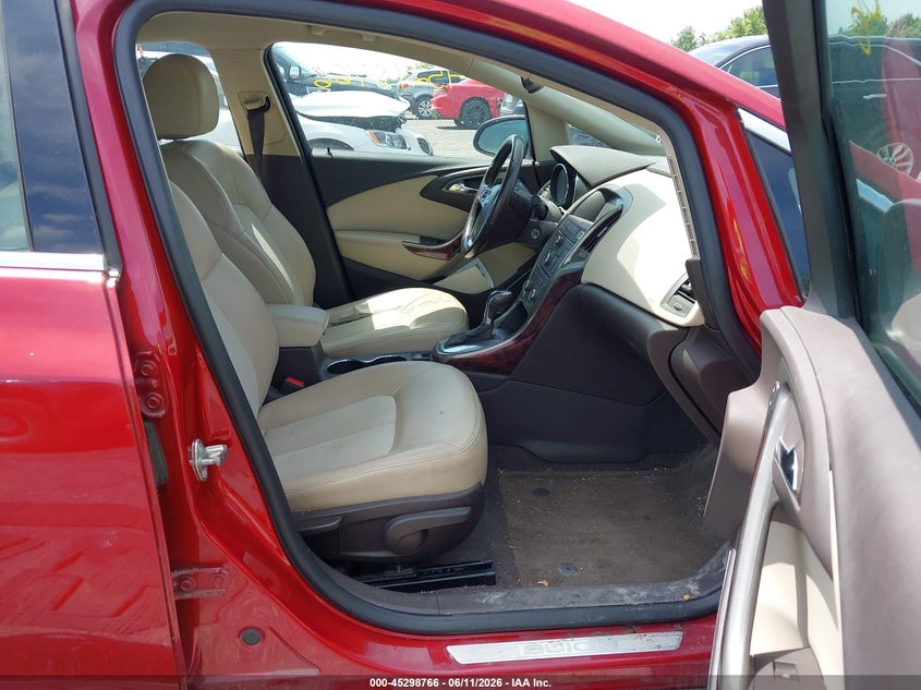 2014 Buick Verano VIN 1G4PP5SK0E4211152 IAAI salvage auction — NORMAL WEAR, Clear (New York), sold $475 on 2026-07-09 (photo 5)