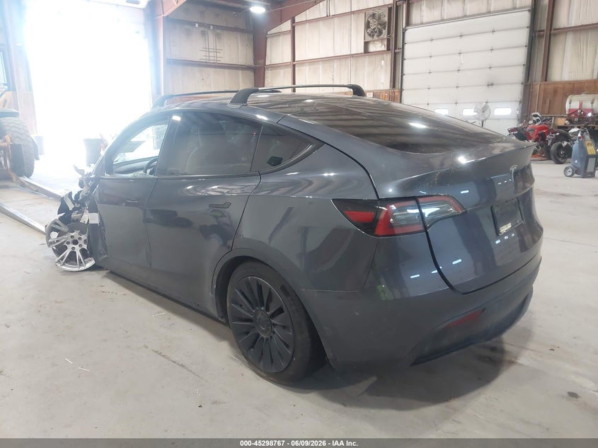 2023 Tesla Model y VIN 7SAYGDED4PF959109 IAAI salvage auction — LEFT FRONT, Salvage Title, sold $4,500 on 2026-07-29 (photo 3)