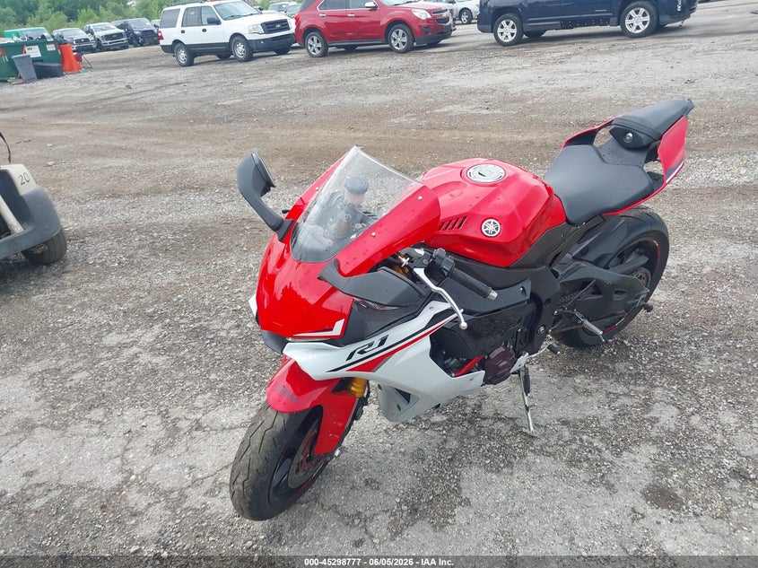 2015 Yamaha Yzf VIN JYARN39Y2FA000194 IAAI salvage auction — REAR END, Salvage (Illinois), sold $4,000 on 2026-07-22 (photo 2)