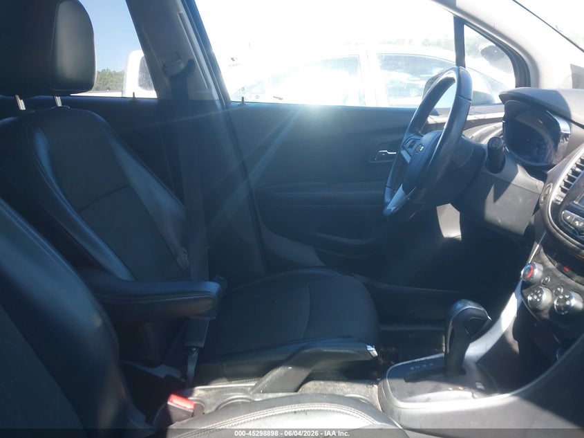 2019 Chevrolet Trax VIN KL7CJLSB5KB801859 IAAI salvage auction — ALL OVER, Salvage (Georgia), sold $1,300 on 2026-07-28 (photo 5)