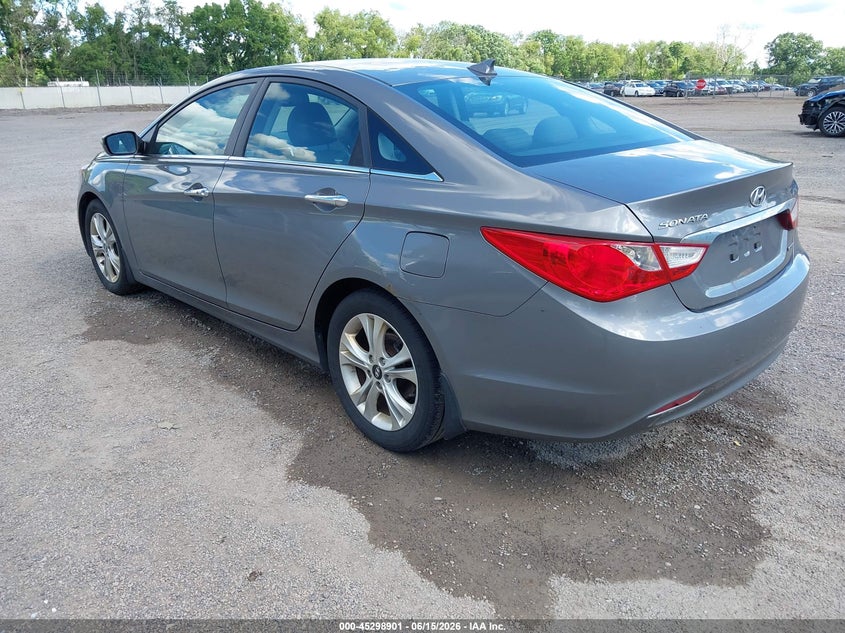 2013 Hyundai Sonata VIN 5NPEC4AC5DH786142 IAAI salvage auction — HAIL, Salvage (Ohio), sold $175 on 2026-07-30 (photo 3)