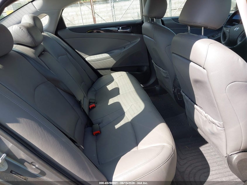 2013 Hyundai Sonata VIN 5NPEC4AC5DH786142 IAAI salvage auction — HAIL, Salvage (Ohio), sold $175 on 2026-07-30 (photo 8)