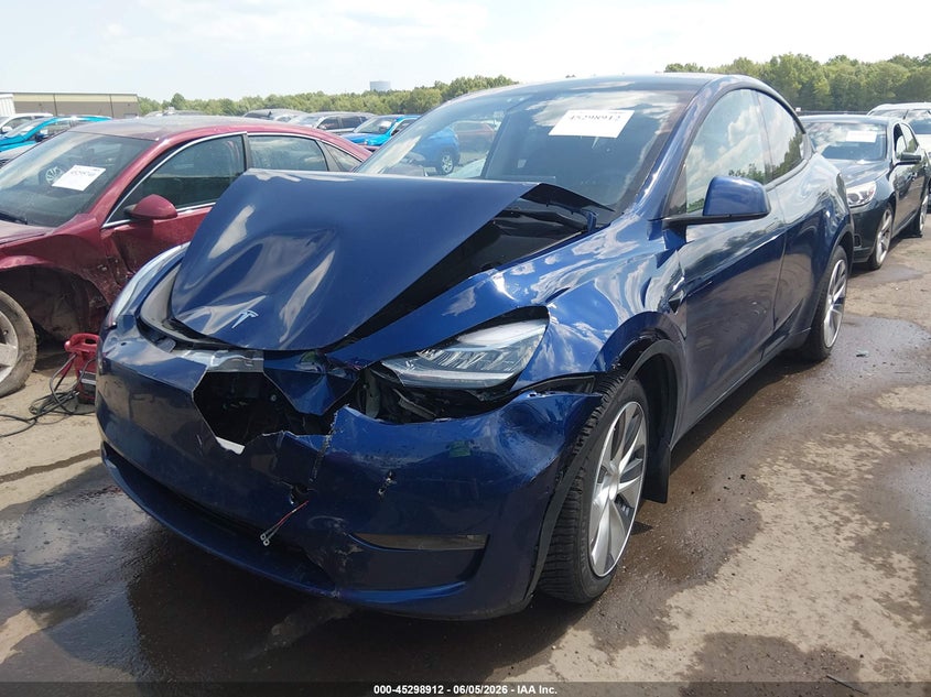 2021 Tesla Model y VIN 5YJYGAEE8MF278919 IAAI salvage auction — FRONT END, Salvage (Ohio), sold $9,925 on 2026-07-28 (photo 6)