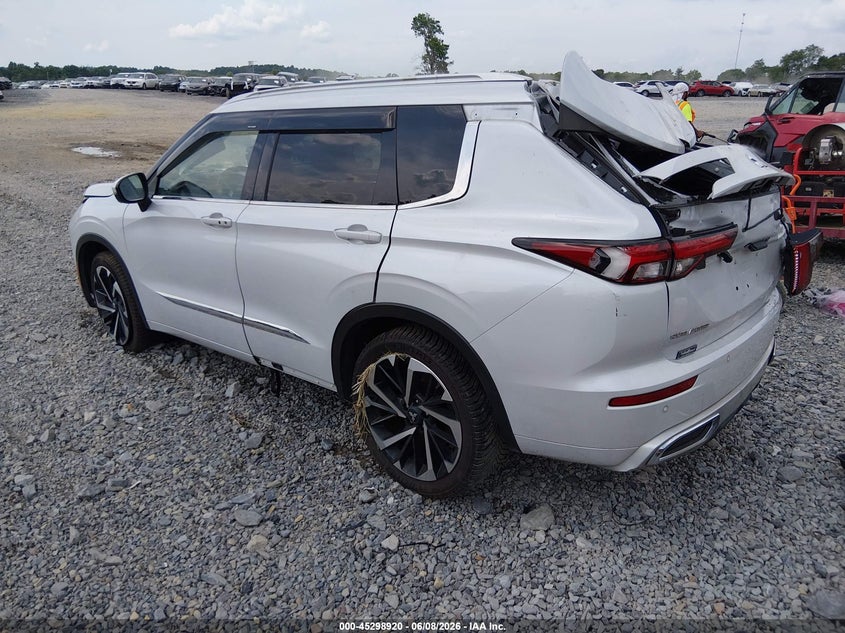 2022 Mitsubishi Outlander VIN JA4J4VA8XNZ037676 IAAI salvage auction — ROLLOVER, Salvage (West Virginia), sold $3,825 on 2026-08-27 (photo 3)