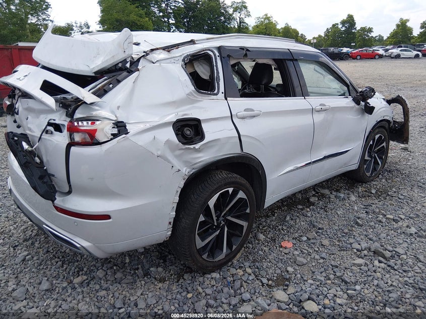 2022 Mitsubishi Outlander VIN JA4J4VA8XNZ037676 IAAI salvage auction — ROLLOVER, Salvage (West Virginia), sold $3,825 on 2026-08-27 (photo 4)