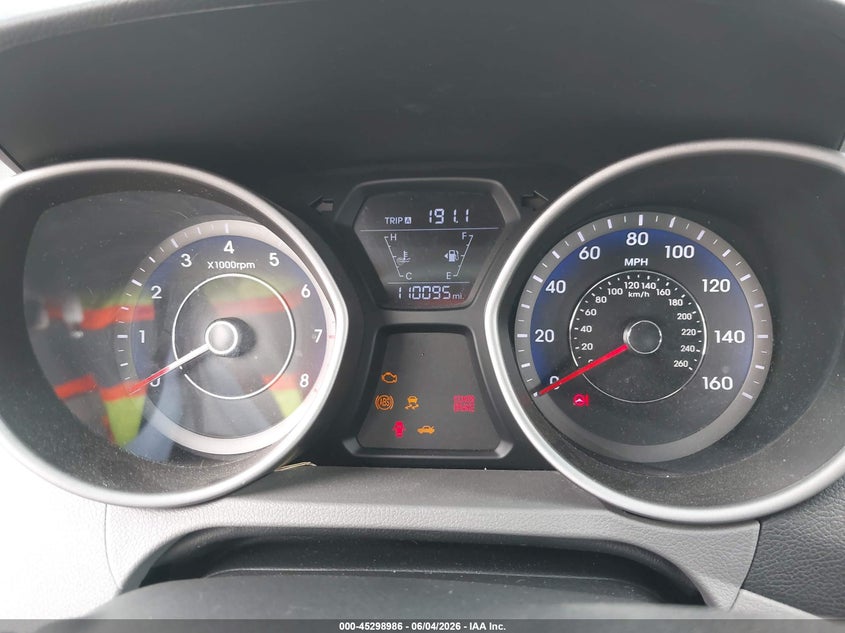 2014 Hyundai Elantra VIN KMHDH4AE5EU041621 IAAI salvage auction — THEFT, Salvage Title, sold $950 on 2026-07-16 (photo 7)