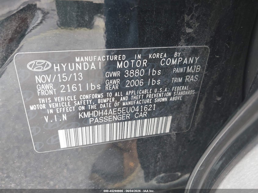 2014 Hyundai Elantra VIN KMHDH4AE5EU041621 IAAI salvage auction — THEFT, Salvage Title, sold $950 on 2026-07-16 (photo 9)