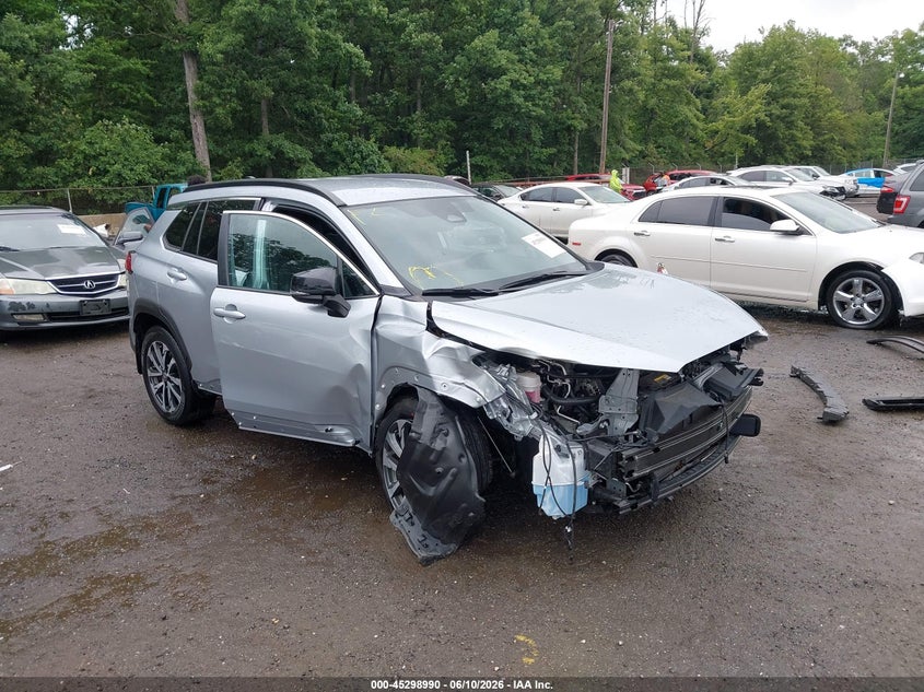 2025 Toyota Corolla cross VIN 7MUEAABGXSV128013 — IAAI salvage auction photo