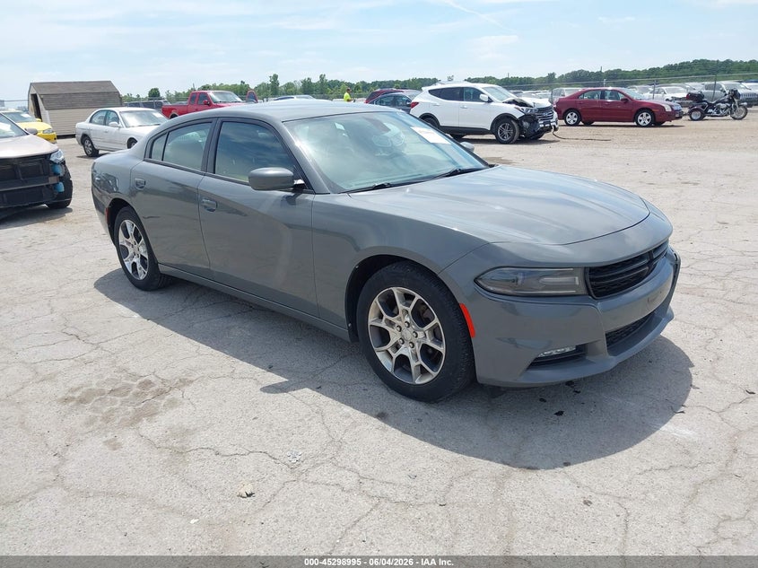 2017 Dodge Charger VIN 2C3CDXJG1HH563964 IAAI salvage auction — SIDE, Salvage (Illinois), sold $2,450 on 2026-08-02 (photo 1)