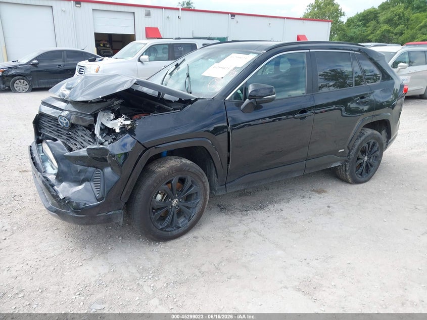 2022 Toyota Rav 4 VIN 2T3T6RFV1NW035362 IAAI salvage auction — FRONT END, Salvage (Kentucky), sold $10,300 on 2026-07-15 (photo 2)