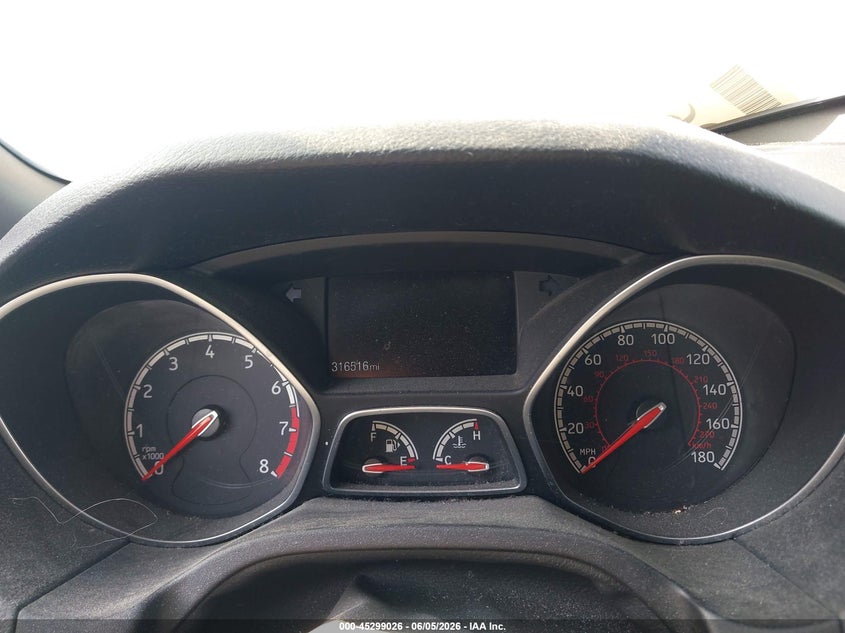 2016 Ford Focus st VIN 1FADP3L90GL200075 IAAI salvage auction — FRONT END, Salvage Title, sold $975 on 2026-07-09 (photo 7)