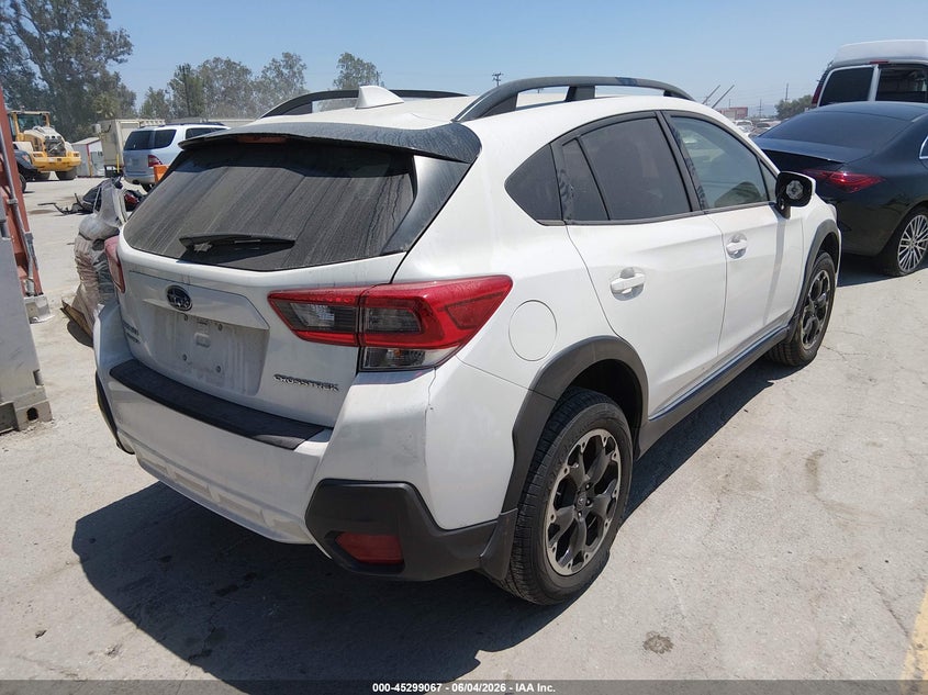 2021 Subaru Xv VIN JF2GTAEC3MH668480 IAAI salvage auction — SIDE, Salvage Title, sold $6,700 on 2026-07-18 (photo 4)