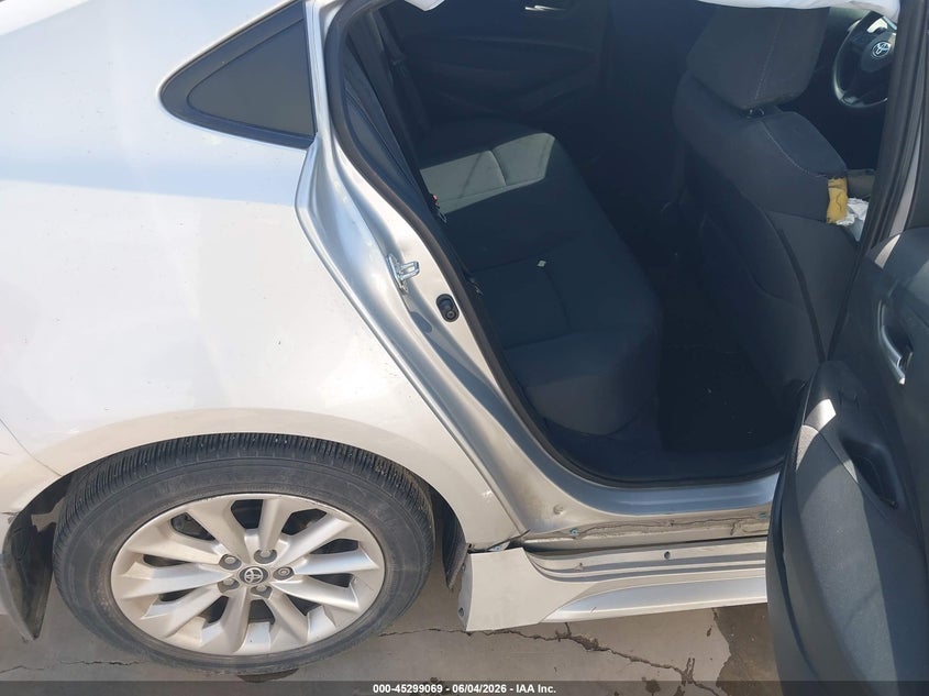 2020 Toyota Corolla VIN 5YFHPRAE3LP026793 IAAI salvage auction — RIGHT SIDE, Salvage Title, sold $6,050 on 2026-07-21 (photo 8)
