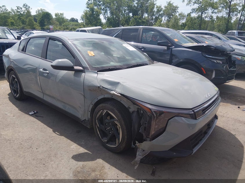 2025 Kia K4 VIN 3KPFU4DE4SE173395 IAAI salvage auction — SIDE, Salvage (Ohio), sold $7,150 on 2026-07-28 (photo 1)