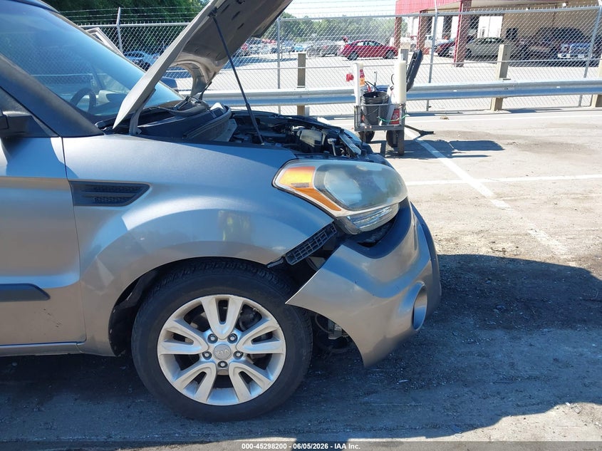 2012 Kia Soul VIN KNDJT2A64C7384029 IAAI salvage auction — SIDE, Salvage Title, sold $475 on 2026-07-16 (photo 6)