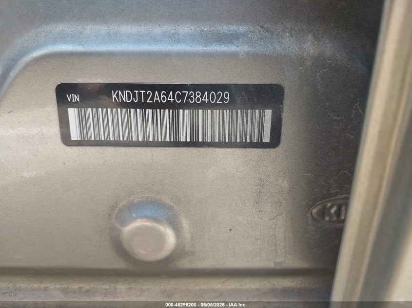 2012 Kia Soul VIN KNDJT2A64C7384029 IAAI salvage auction — SIDE, Salvage Title, sold $475 on 2026-07-16 (photo 9)