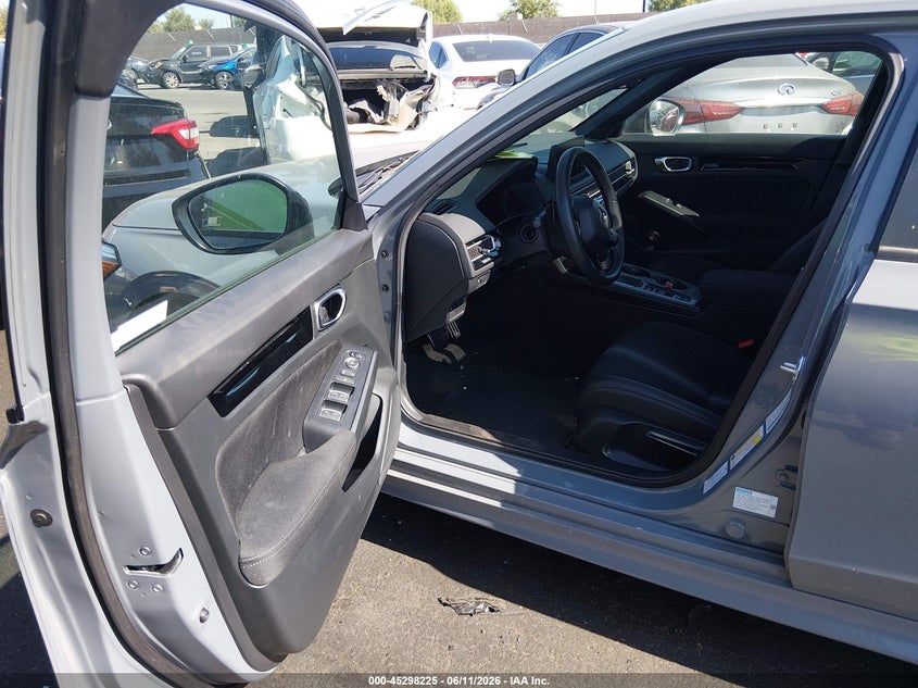 2026 Honda Civic VIN 2HGFE4F83TH315344 IAAI salvage auction — REAR END, Salvage Title, sold $11,400 on 2026-07-31 (photo 5)