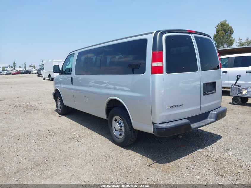 2018 Chevrolet Express 2500 VIN 1GAWGEFG9J1300373 IAAI salvage auction — RIGHT SIDE, SF97 (California), sold $15,200 on 2026-07-28 (photo 3)