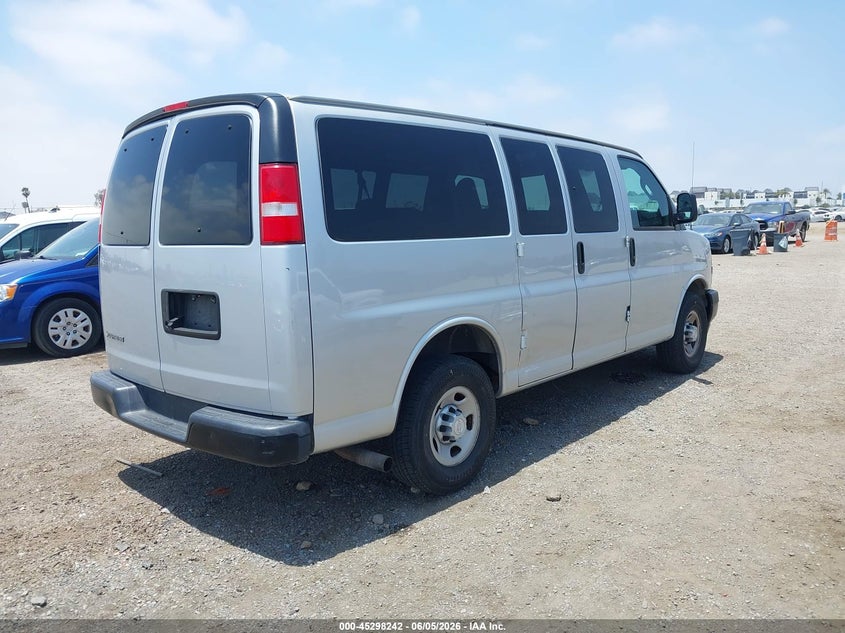 2018 Chevrolet Express 2500 VIN 1GAWGEFG9J1300373 IAAI salvage auction — RIGHT SIDE, SF97 (California), sold $15,200 on 2026-07-28 (photo 4)