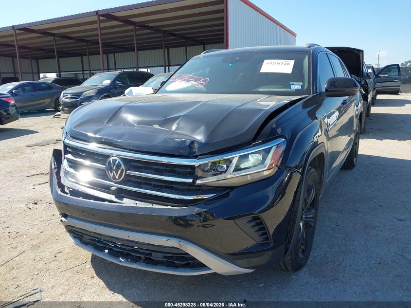 2021 Volkswagen Atlas cross sport VIN 1V2TE2CA9MC207603 IAAI salvage auction — FRONT & REAR, Salvage Title, sold $4,300 on 2026-07-28 (photo 2)