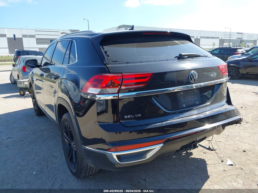 2021 Volkswagen Atlas cross sport VIN 1V2TE2CA9MC207603 IAAI salvage auction — FRONT & REAR, Salvage Title, sold $4,300 on 2026-07-28 (photo 3)
