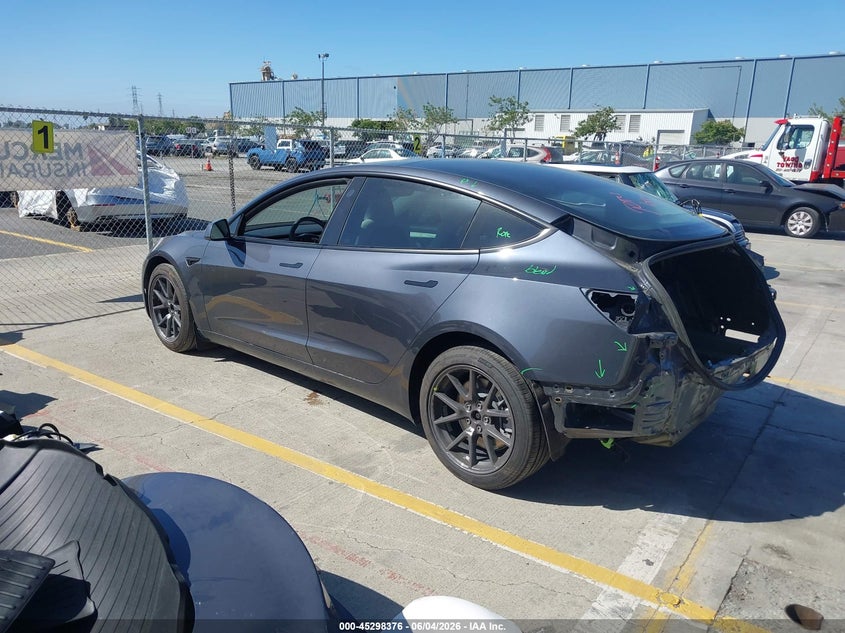 2022 Tesla Model 3 VIN 5YJ3E1EAXNF125599 IAAI salvage auction — REAR END, Salvage Title, sold $7,400 on 2026-07-13 (photo 3)